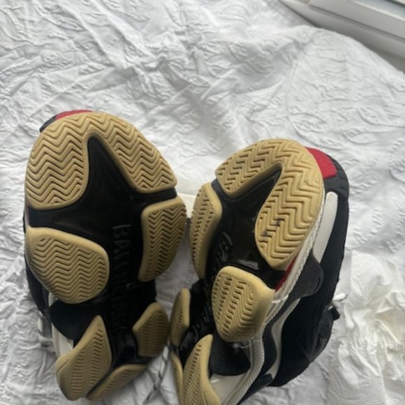 Balenciaga Triple S leather trainers - Picture 4 of 4